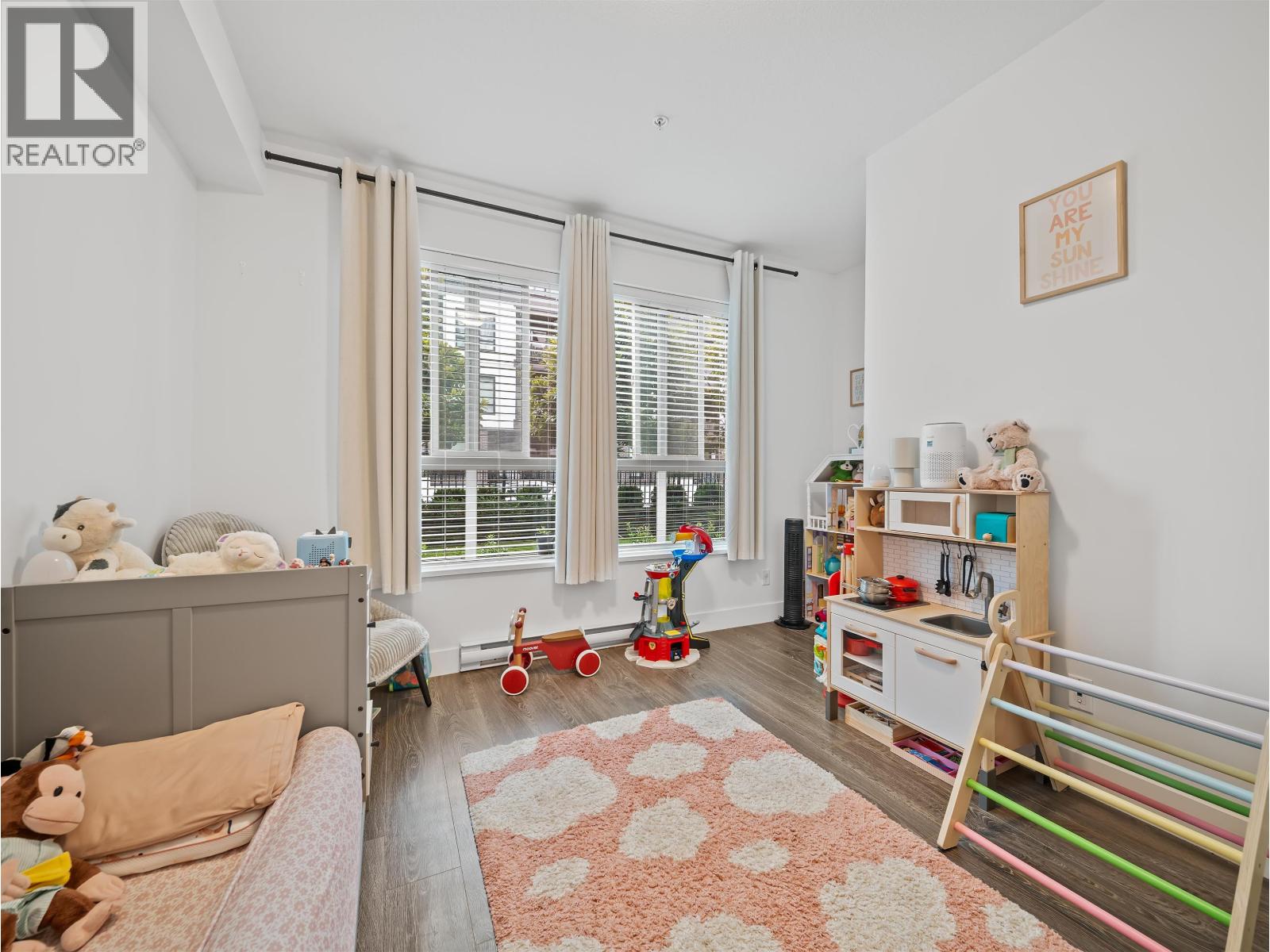 105 2288 WELCHER AVENUE, Port Coquitlam