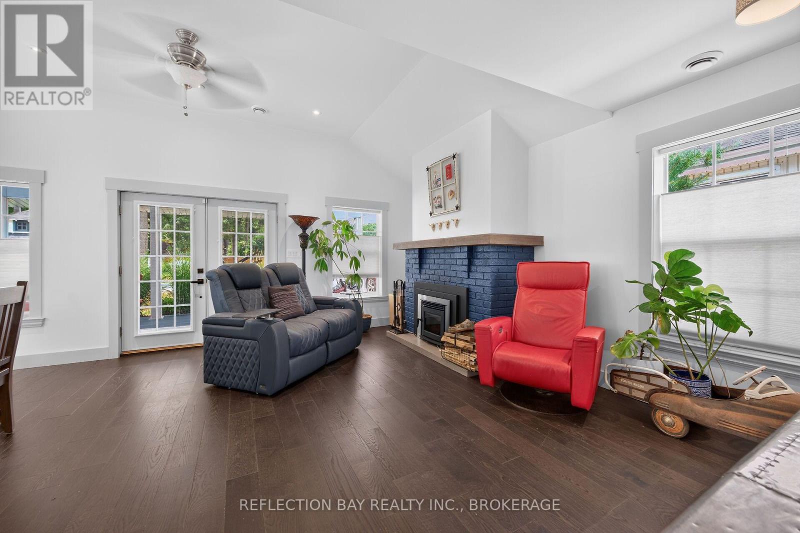 352 SCHOOLEY ROAD - 24