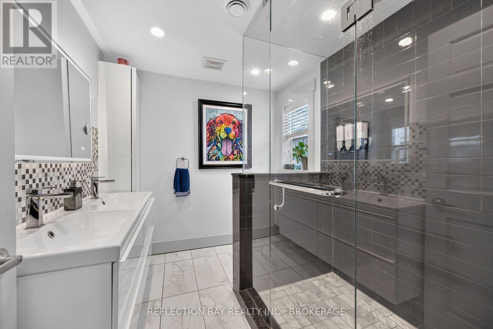 352 SCHOOLEY ROAD - 30