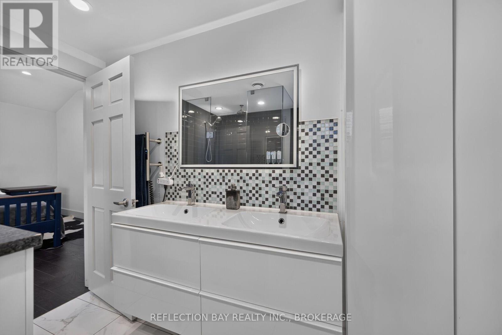 352 SCHOOLEY ROAD - Image 31