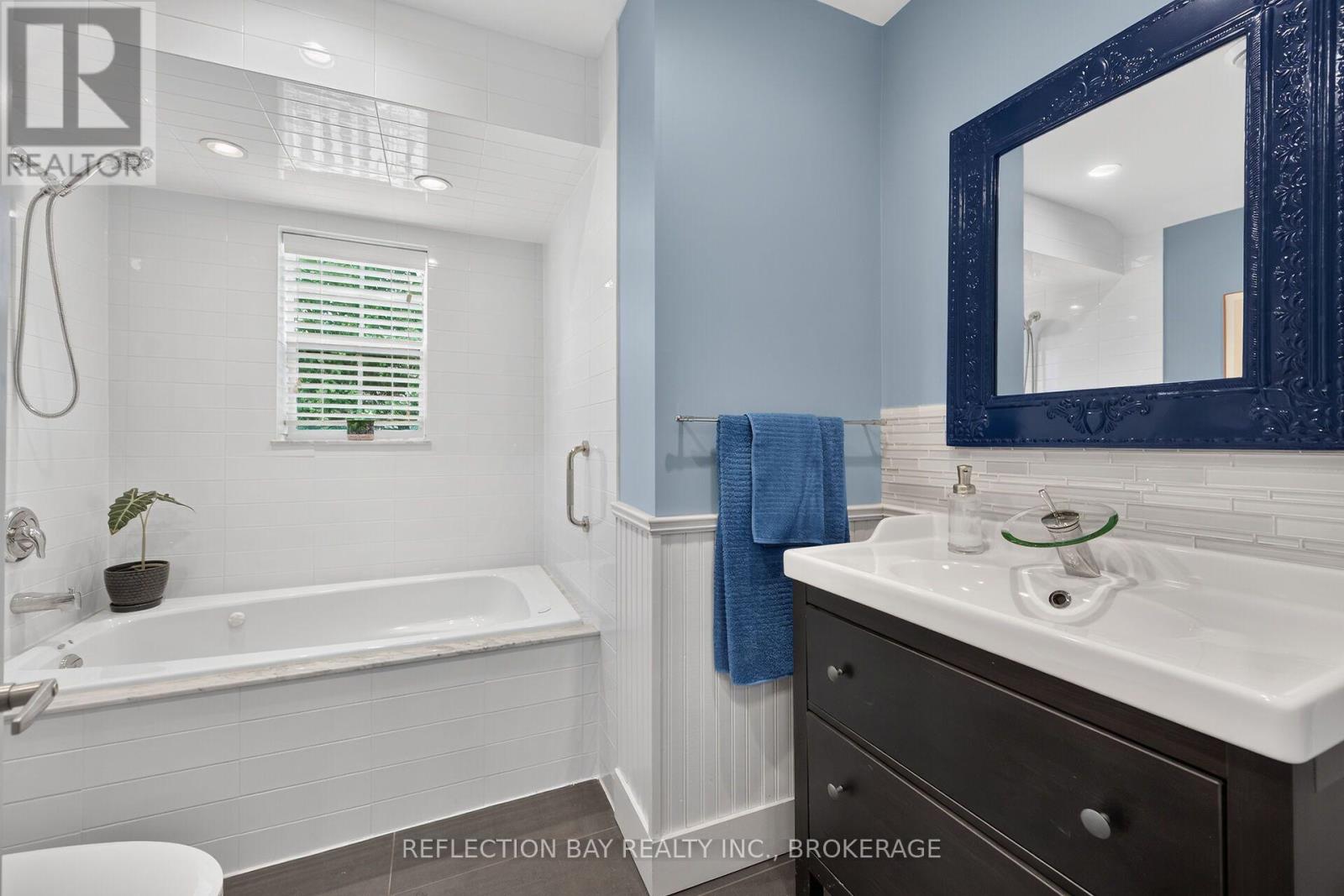 352 SCHOOLEY ROAD - 35