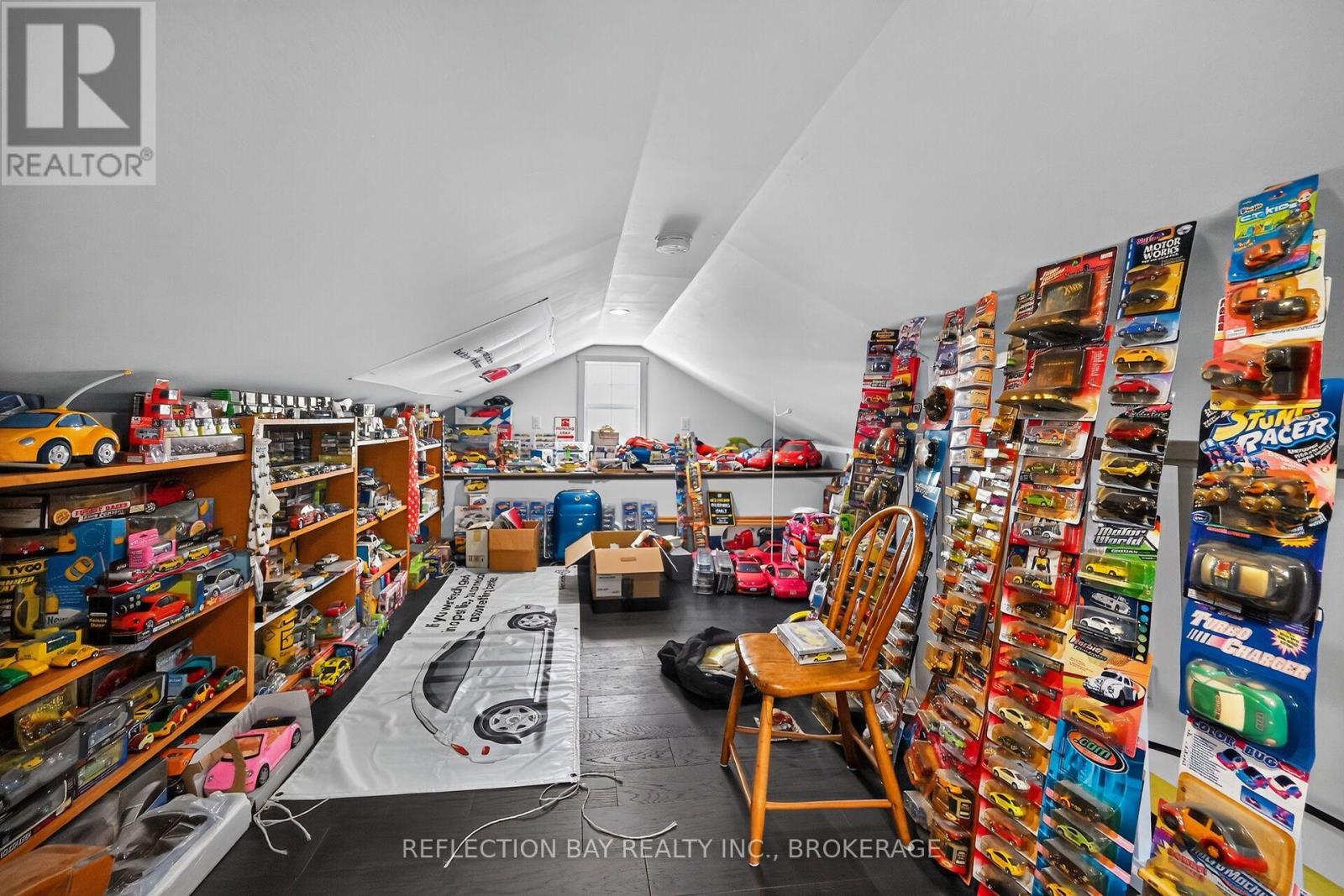 352 SCHOOLEY ROAD - 37