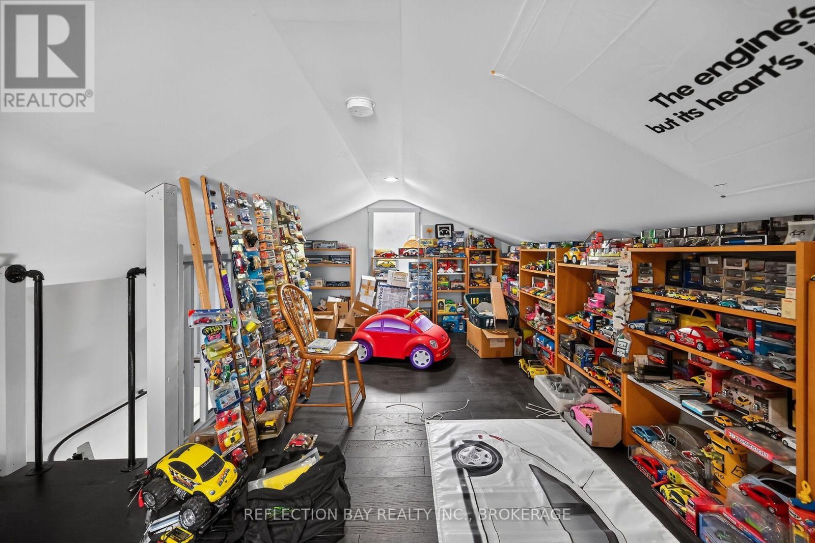352 SCHOOLEY ROAD - 38