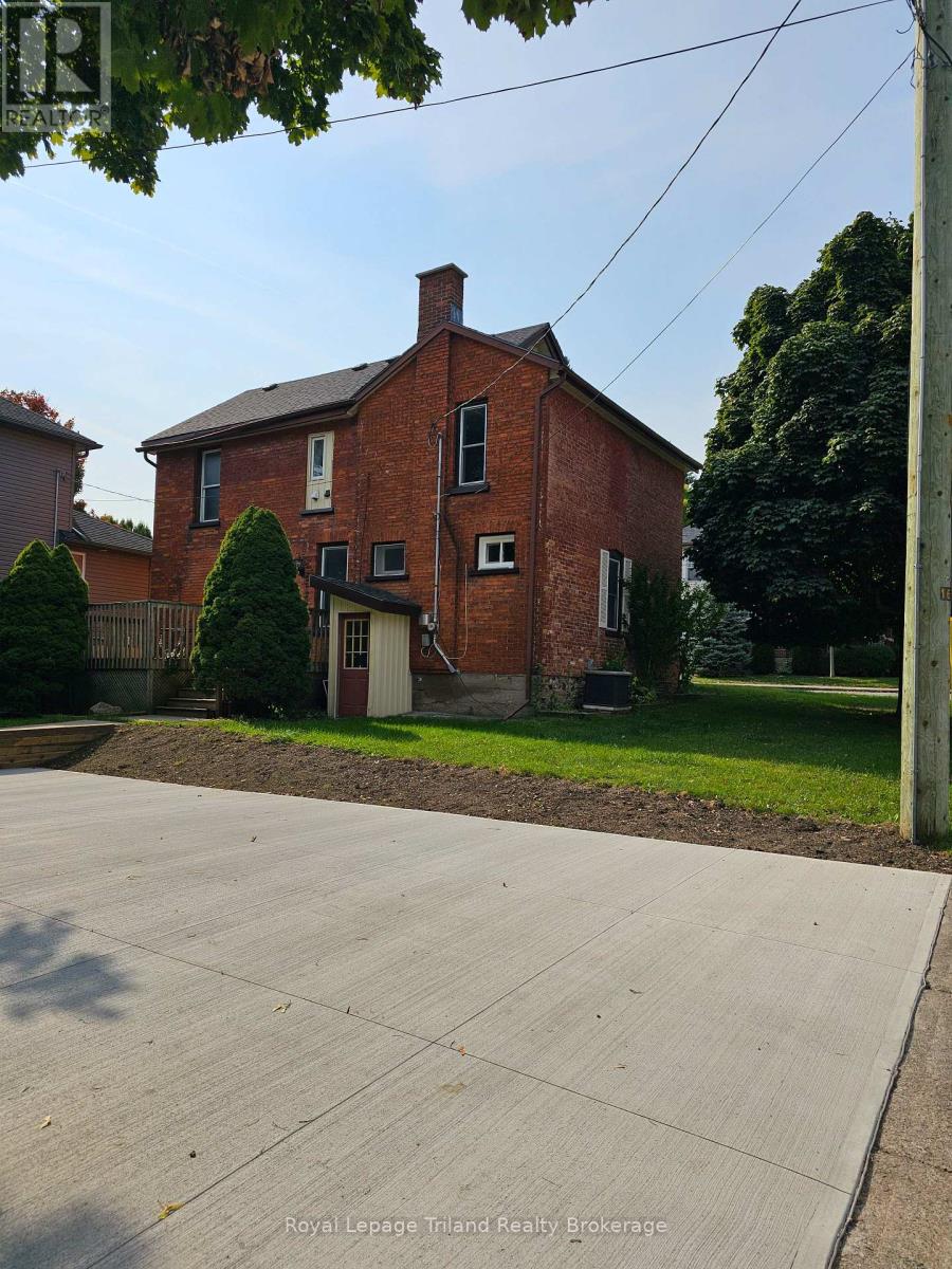 86 VICTORIA STREET N - Image 3