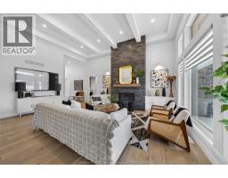 Living room/Fireplace - 212 Rafih Crescent, Lakeshore, ON N0R1A0 Photo 11