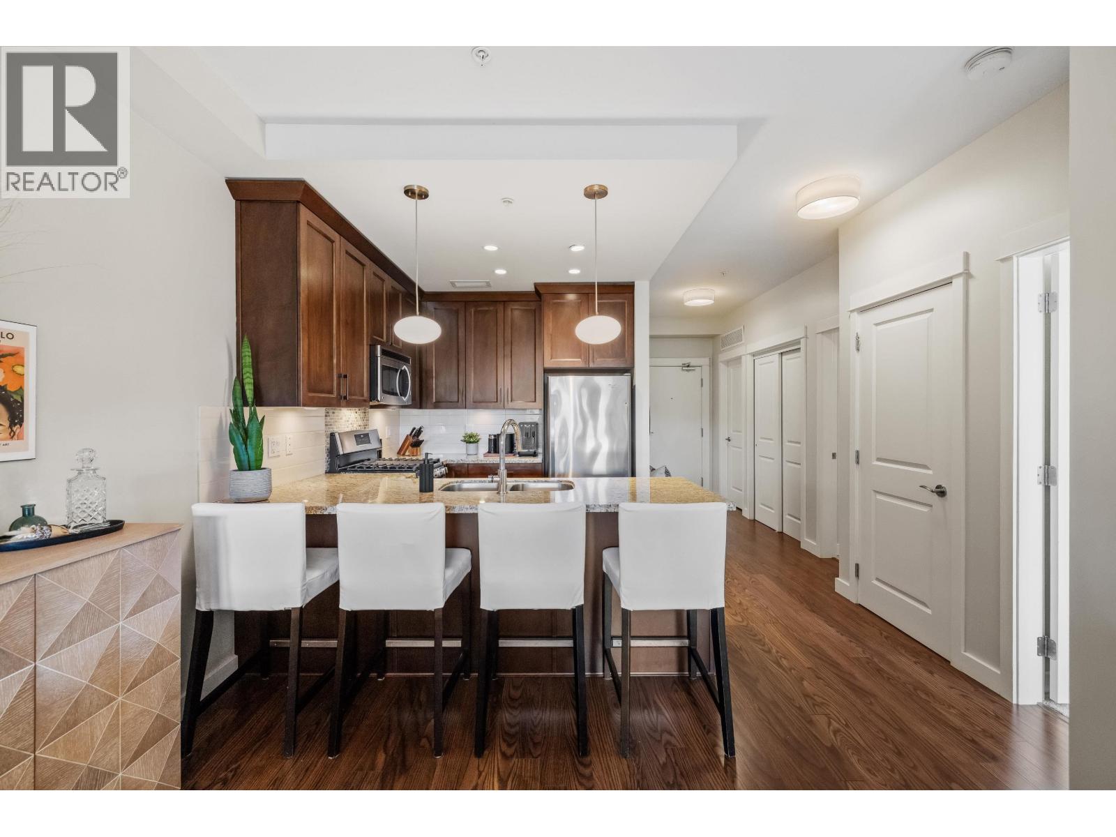 301 5099 SPRINGS BOULEVARD, Delta