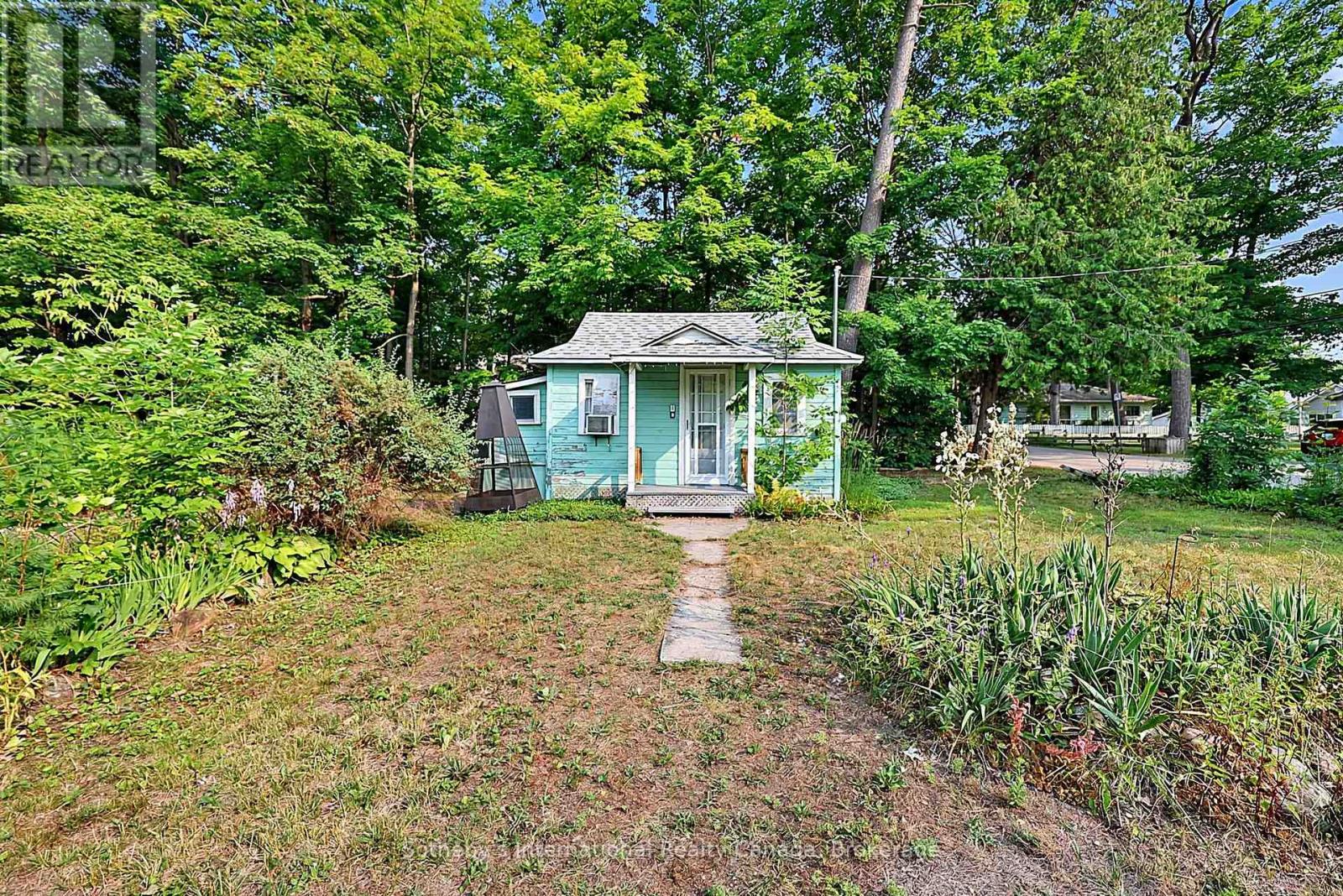 32 TINY BEACHES ROAD N - 25