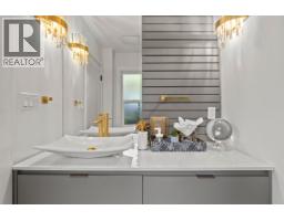 615 E Kings Road, North Vancouver, BC V7N1J4 Photo 12