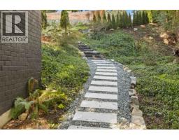 615 E Kings Road, North Vancouver, BC V7N1J4 Photo 19