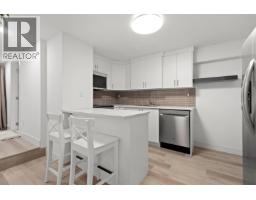 615 E Kings Road, North Vancouver, BC V7N1J4 Photo 24