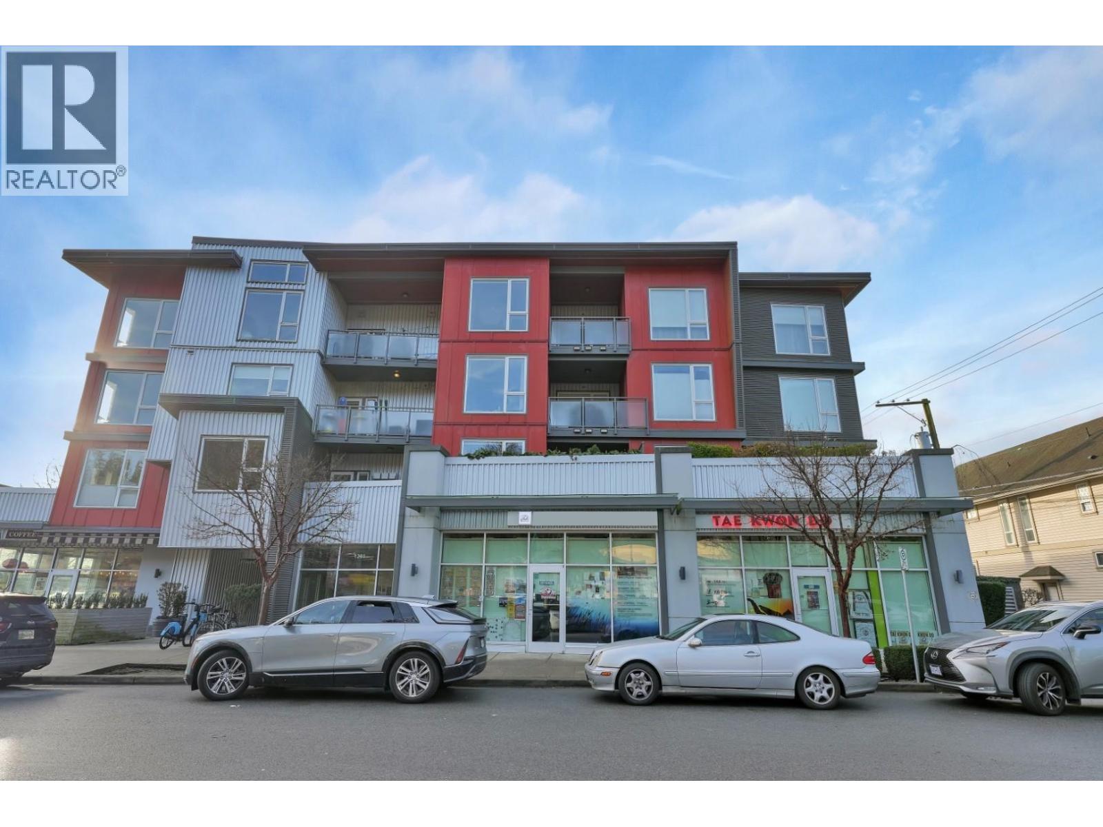 101 & 102 1209 W 16TH STREET