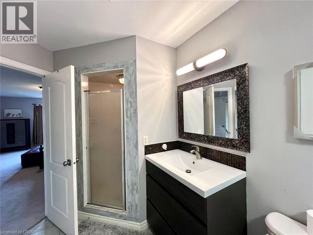 7 TANDEM Court - 21