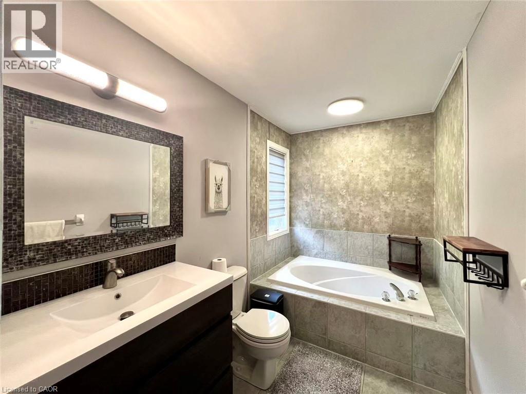 7 TANDEM Court - 22