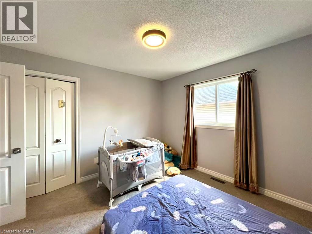 7 TANDEM Court - 28