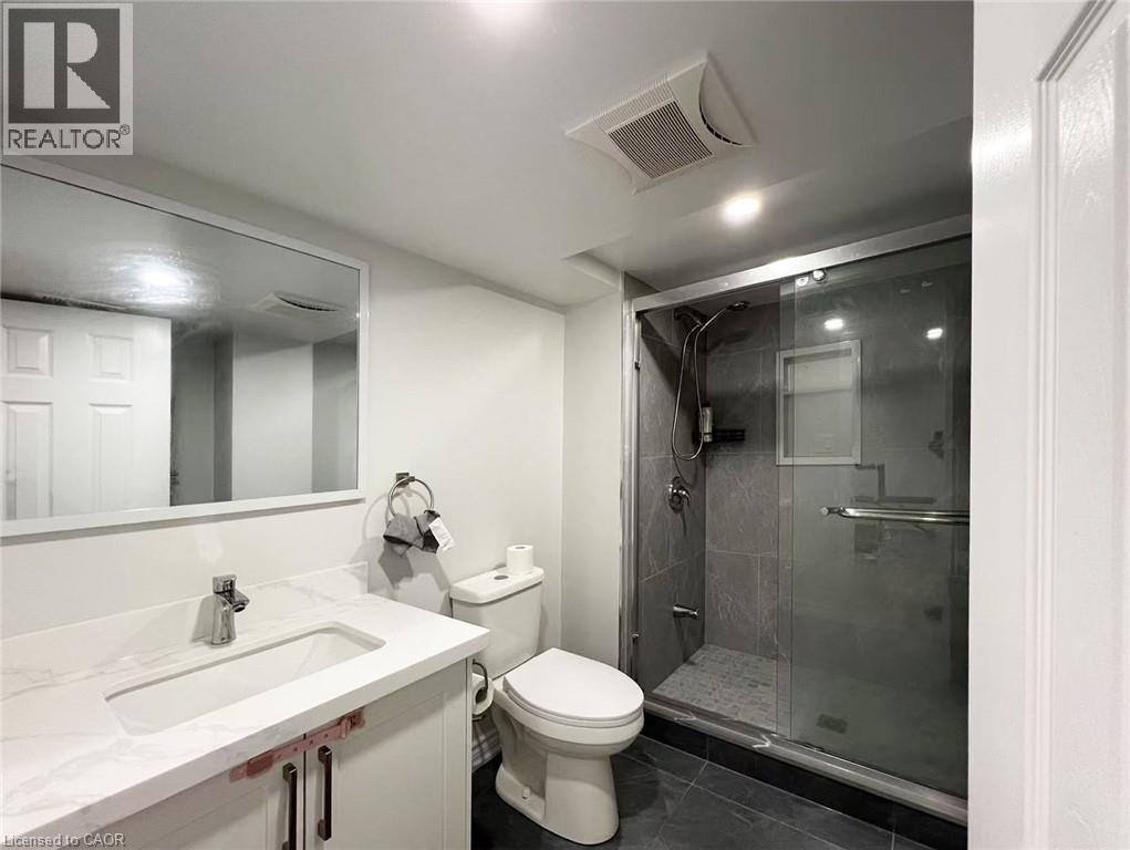 7 TANDEM Court - 36