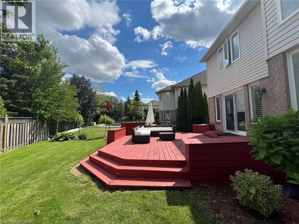 7 TANDEM Court - 38