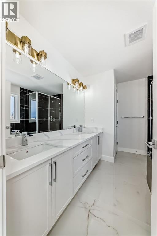 707 Mandalay Avenue - 29