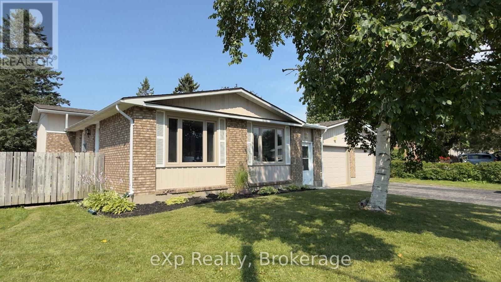 403 HIGHLAND DRIVE - 1