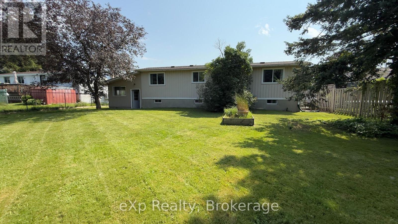 403 HIGHLAND DRIVE - Image 22