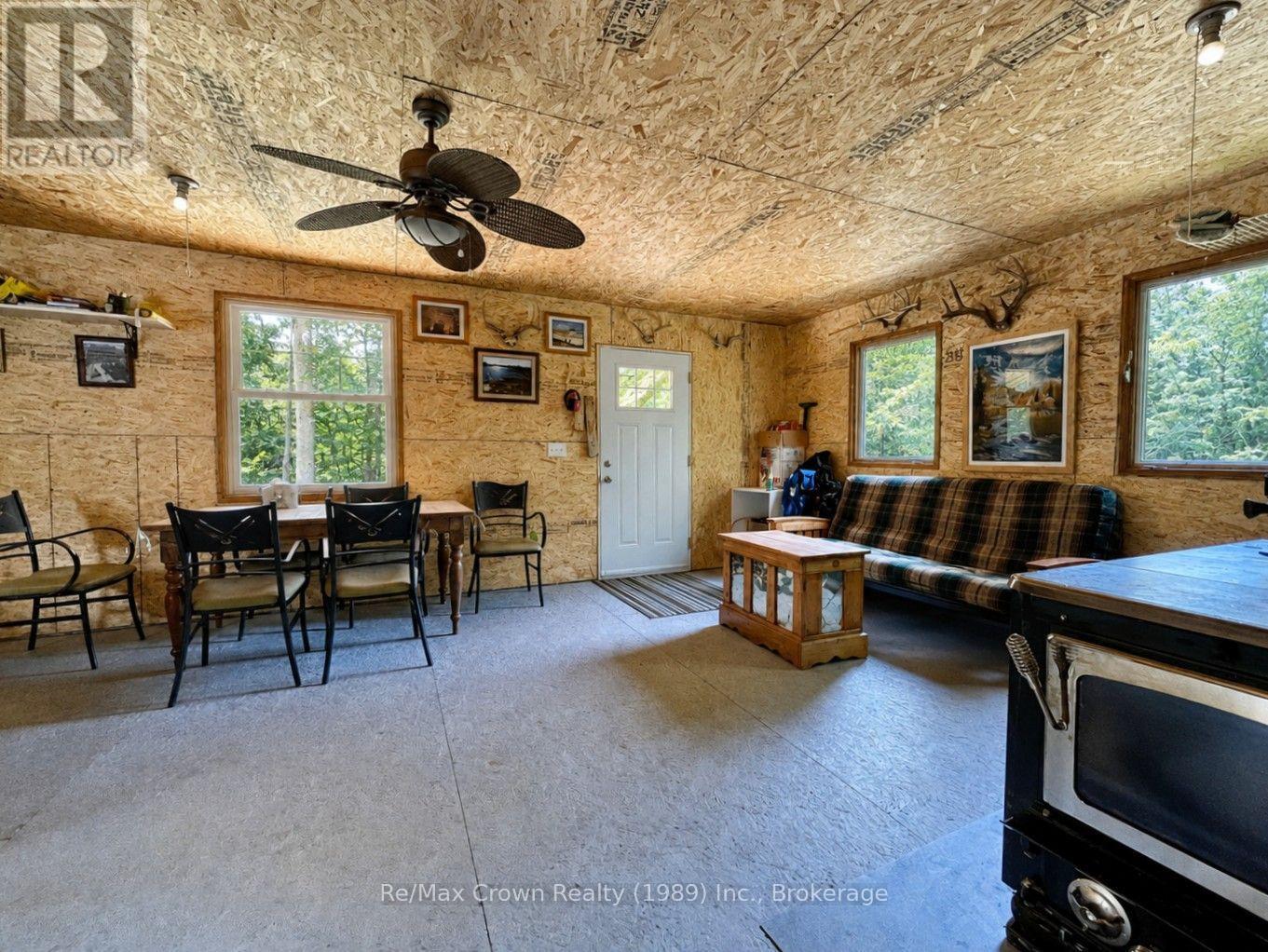 00 534 HIGHWAY - Image 6