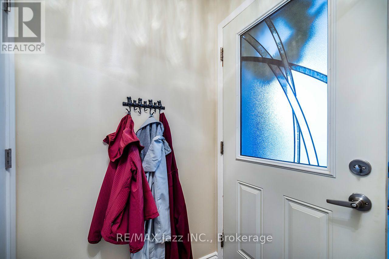 1305 SUNNYBRAE CRESCENT - Image 7