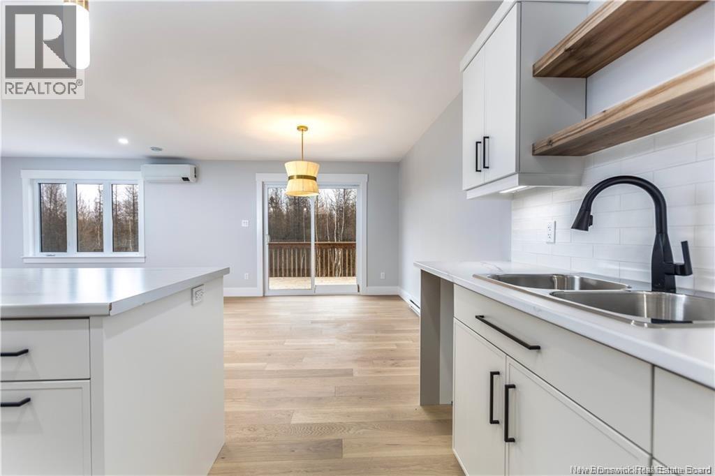 4 Belfry Street - 6