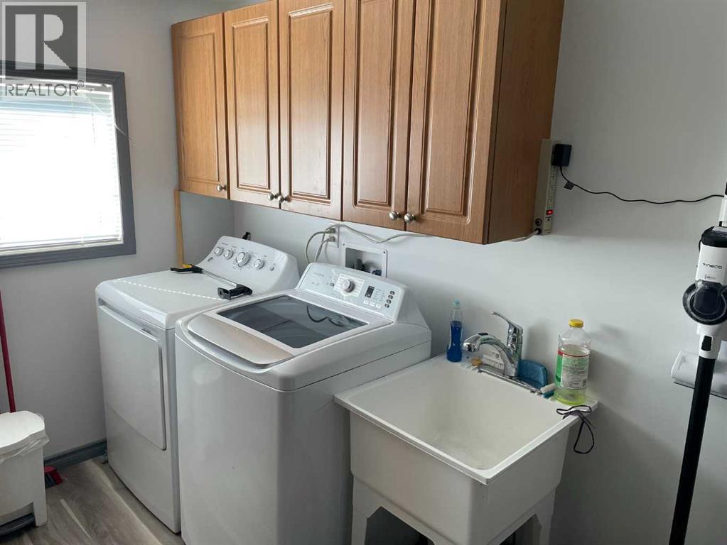 908 6 Avenue - Photo 14