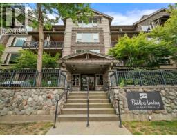 308 250 Salter Street, New Westminster, BC V3M0B7 Photo 32