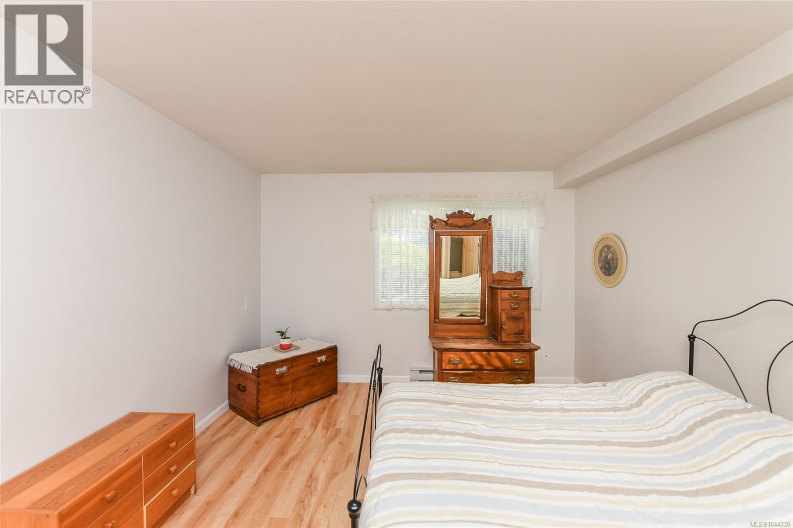 #104 2970 Cliffe Ave - 26