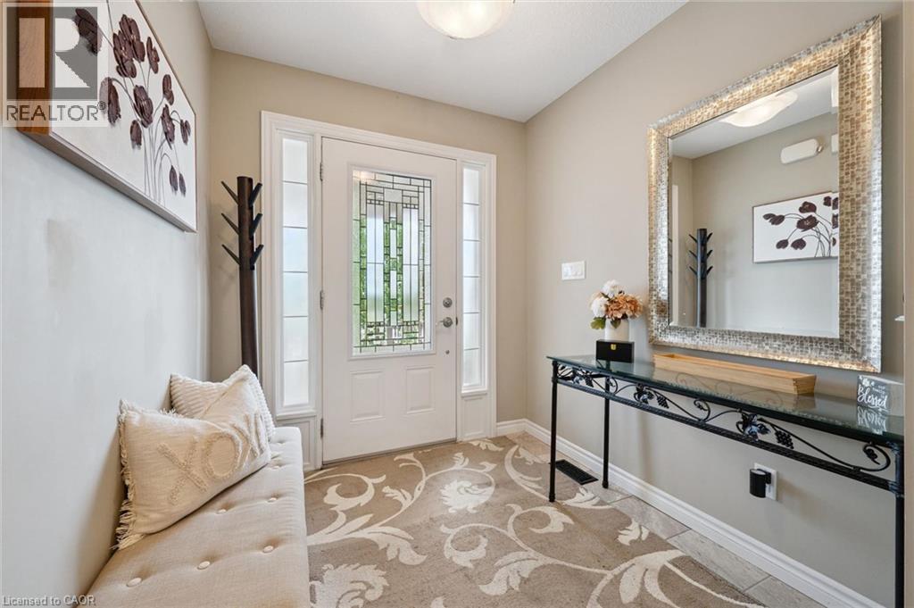 43 GOLDENVIEW Drive - Image 7