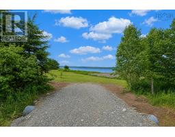 7498 East Bay Highway, Big Pond, NS B1J1Y2 Photo 10