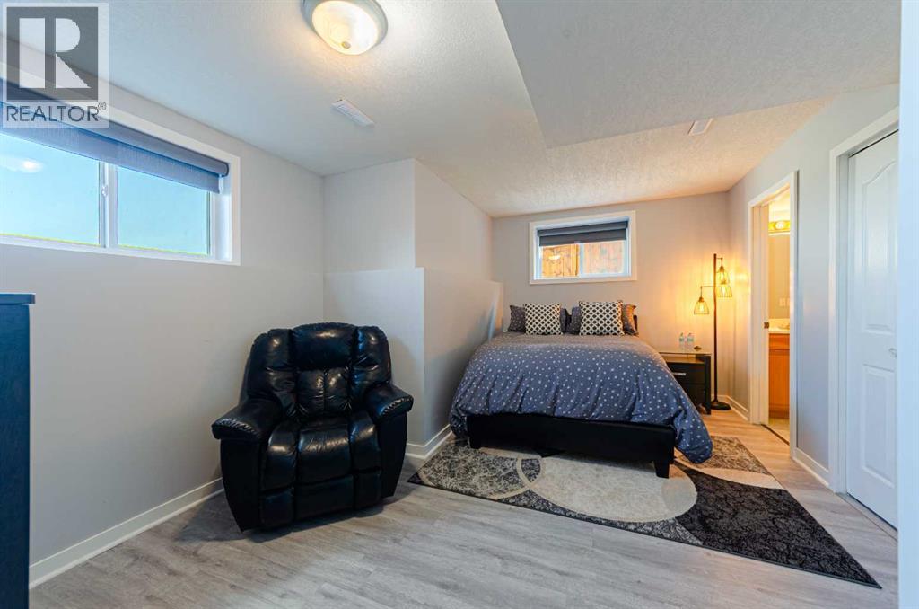 187 Covington Close NE - 33
