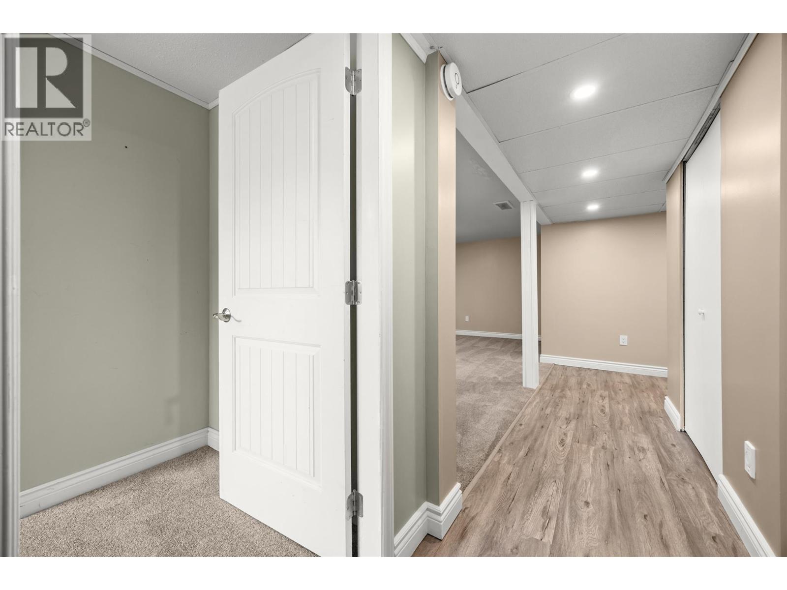 3492 McTaggart Road - Image 19