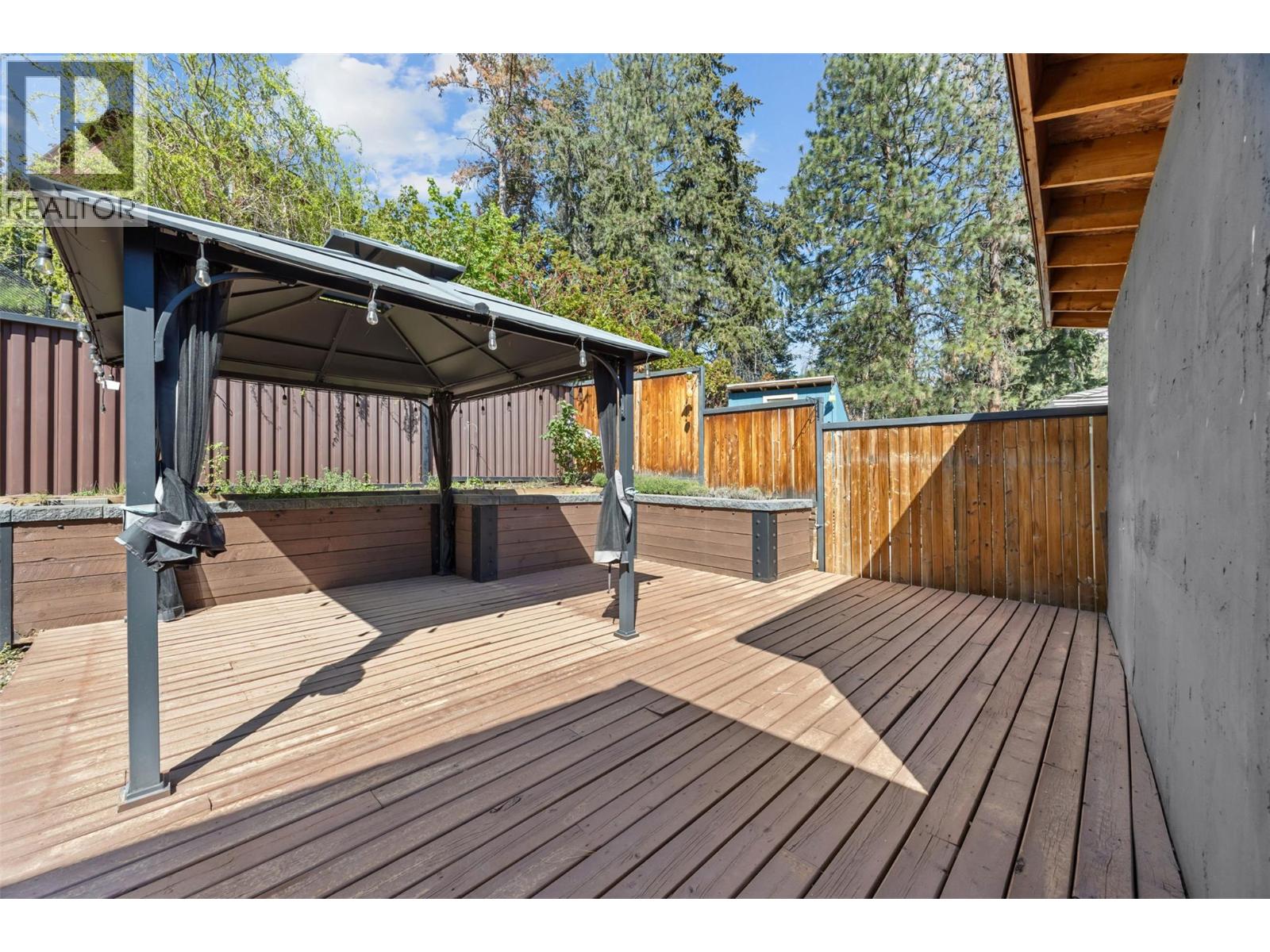 3492 McTaggart Road - 30