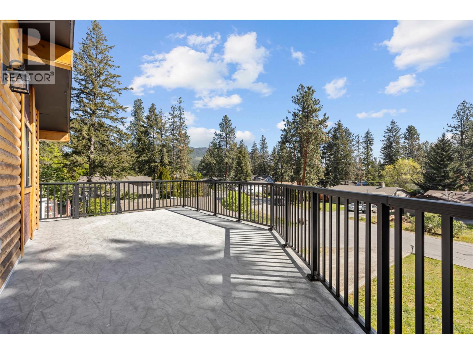 3492 McTaggart Road - Image 11