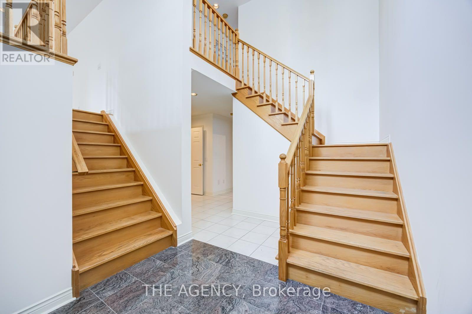 68 TOWNSGATE DRIVE - 3