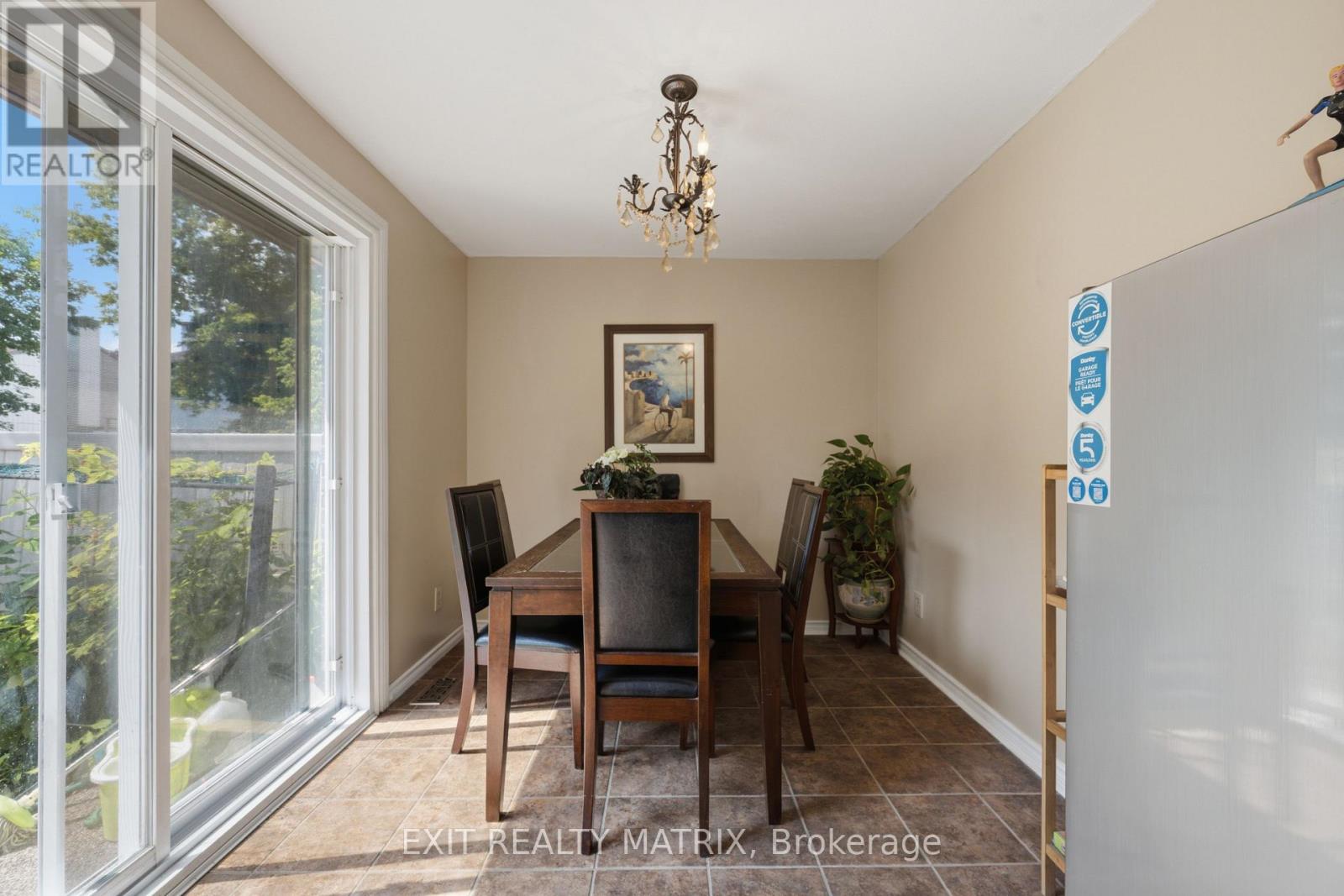 3 Bed, 3 Bath House for Sale in Ottawa – 2 VENTNOR WAY, Ottawa – MLS# X13616816 - Image 23