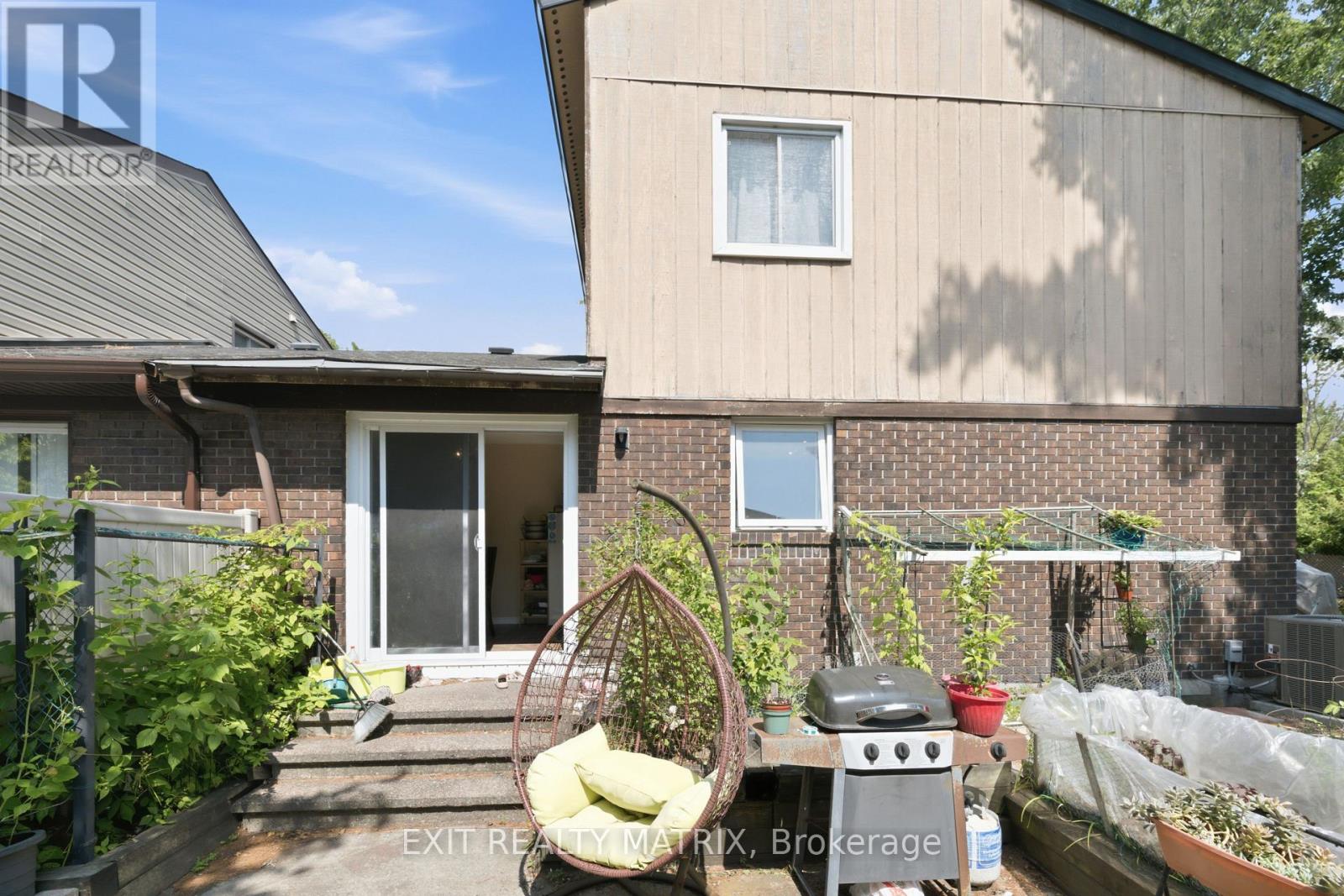 3 Bed, 3 Bath House for Sale in Ottawa – 2 VENTNOR WAY, Ottawa – MLS# X13616816 - Image 65