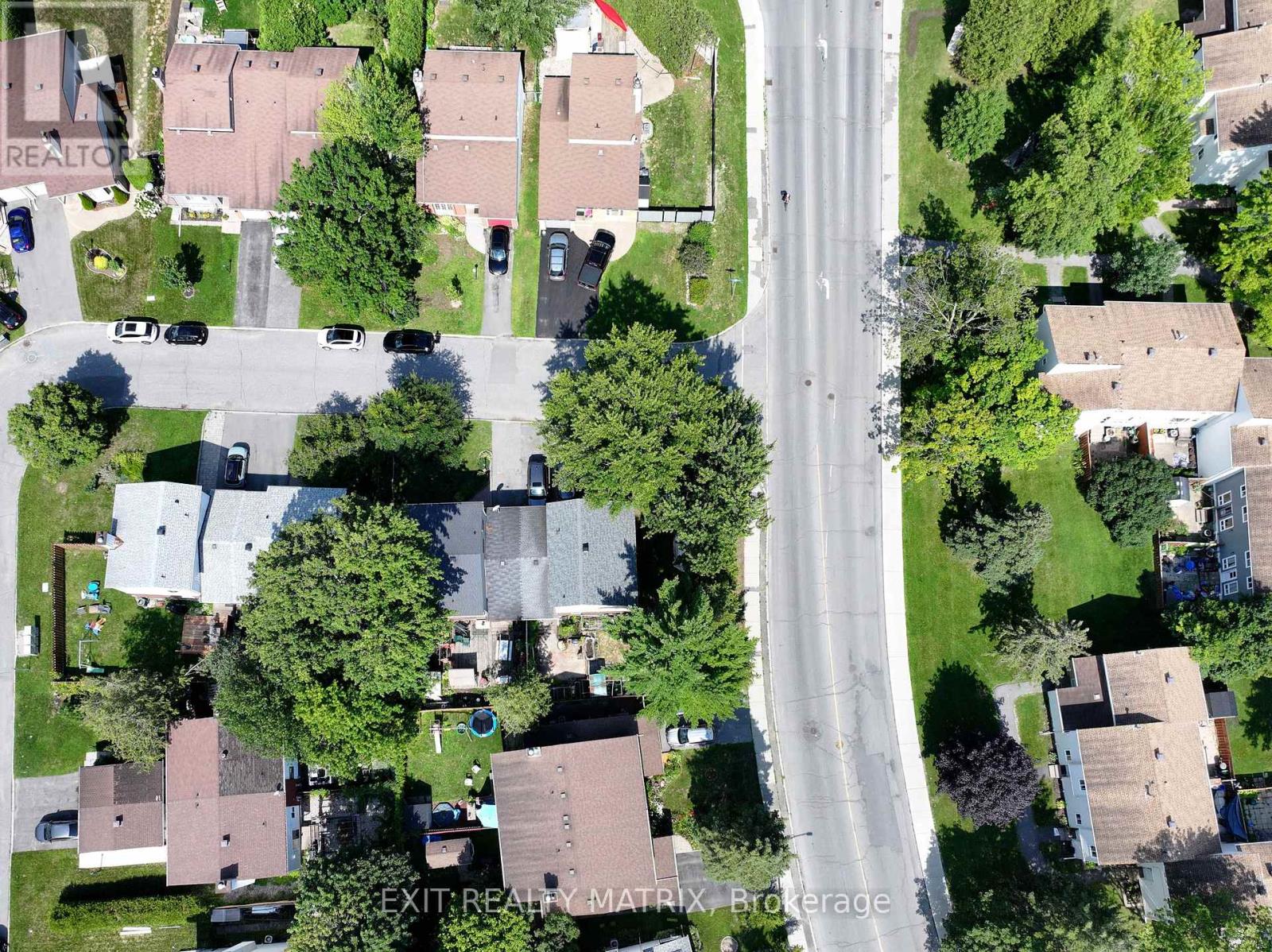 3 Bed, 3 Bath House for Sale in Ottawa – 2 VENTNOR WAY, Ottawa – MLS# X13616816 - Image 69