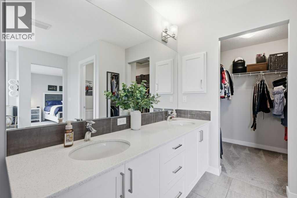 151 Crestridge Hill SW - Image 23