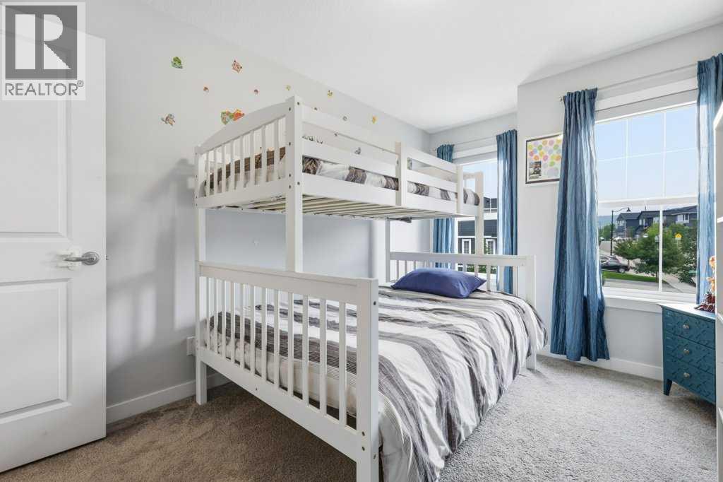 151 Crestridge Hill SW - Image 25