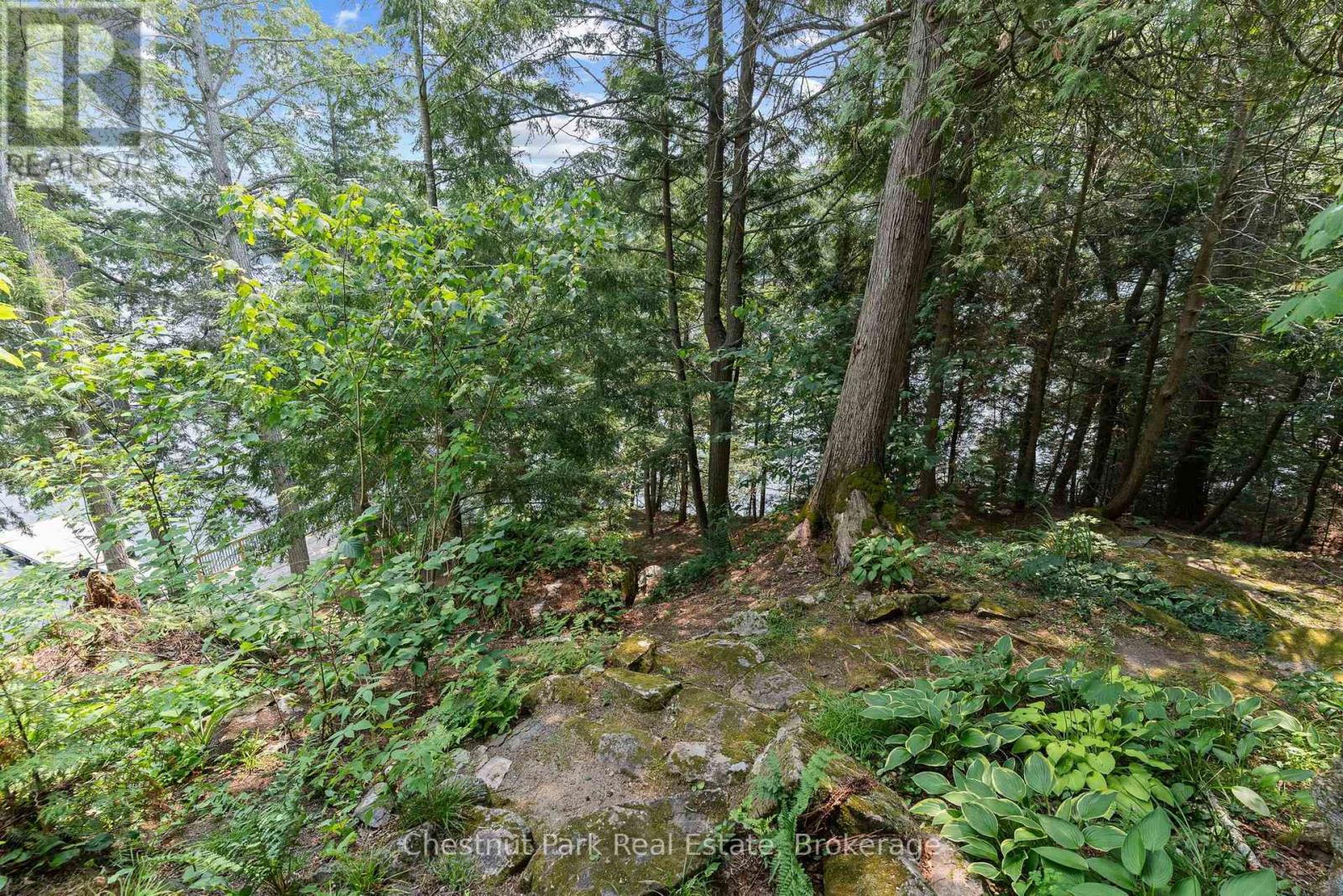 1093 PRESTIGE COURT - 36