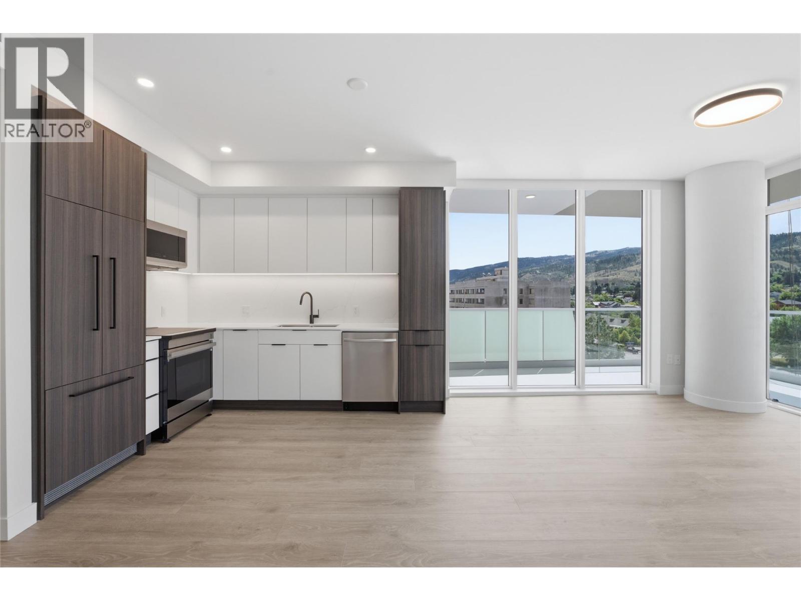 #904 460 Nicola Street - 17