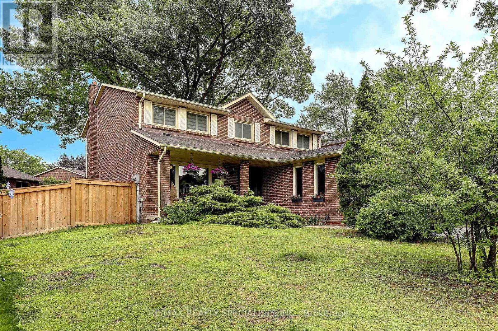 1712 FIFESHIRE COURT - 2