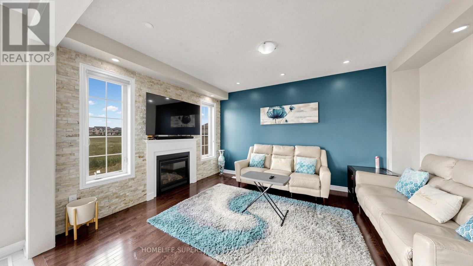 18 OCONNOR CRESCENT - 9