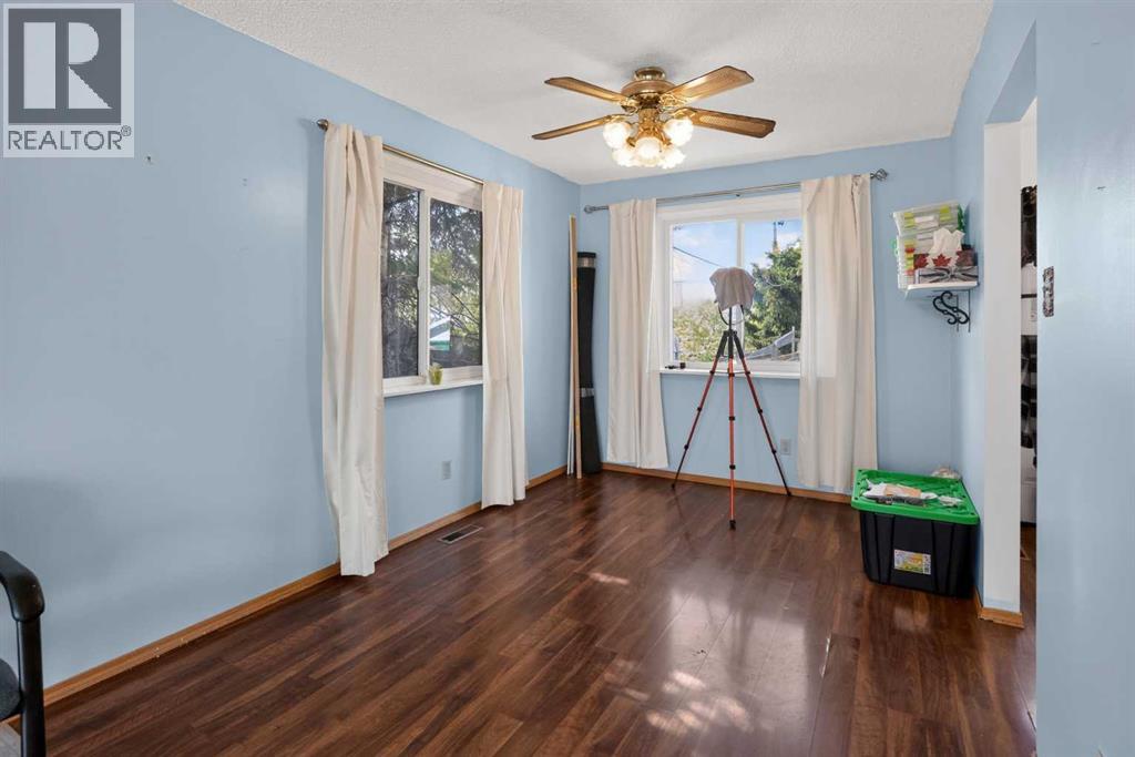 9205 111 Avenue - Photo 20