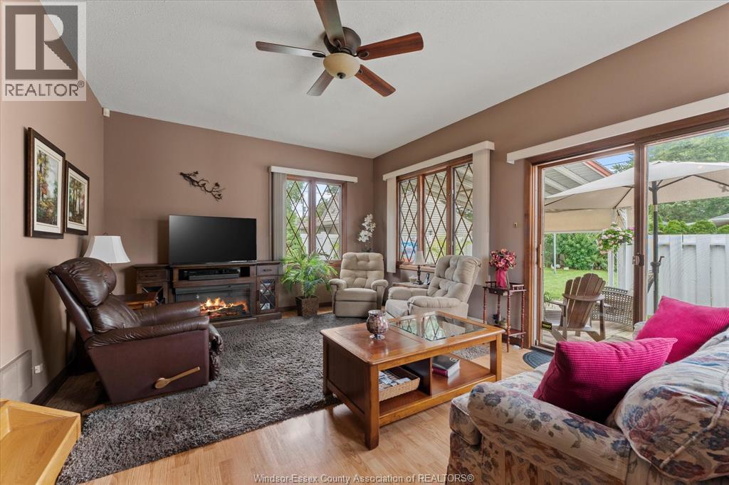 1003 Isabelle PLACE - 11