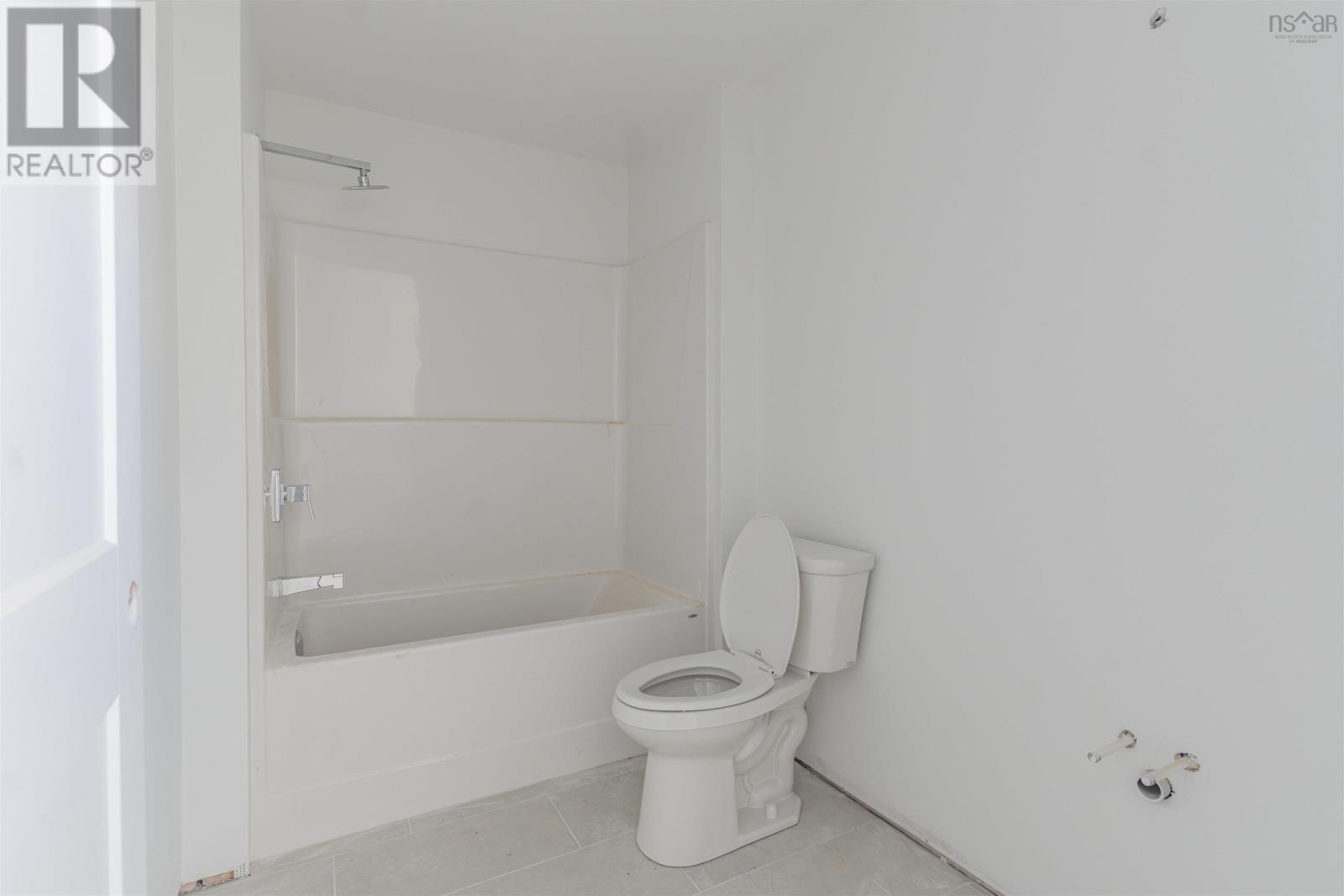 LW03 206 Lewis Drive - 27
