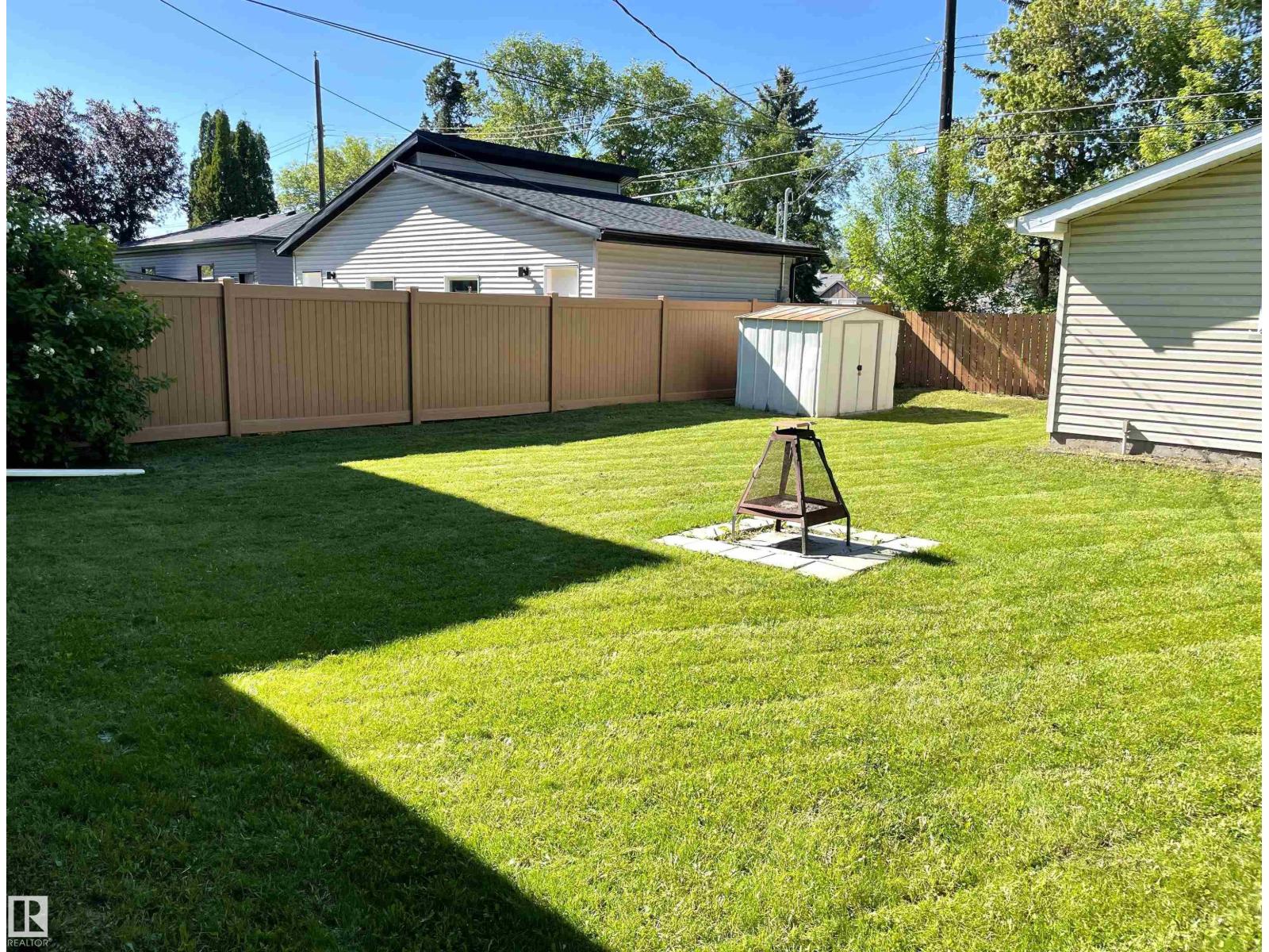 11308 73 AV NW - 7