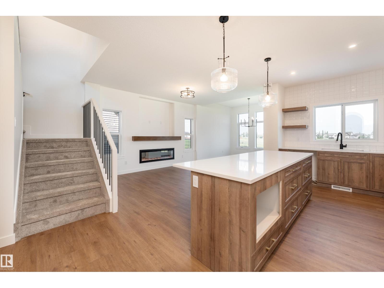 18 TENUTO LI, Tonewood, Spruce Grove photo 3
